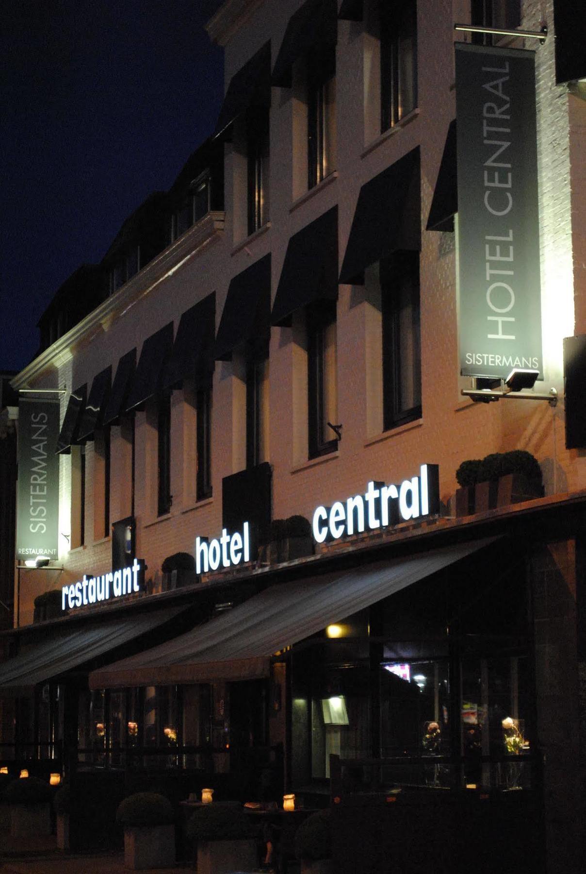 Hotel Central Roosendaal Bagian luar foto