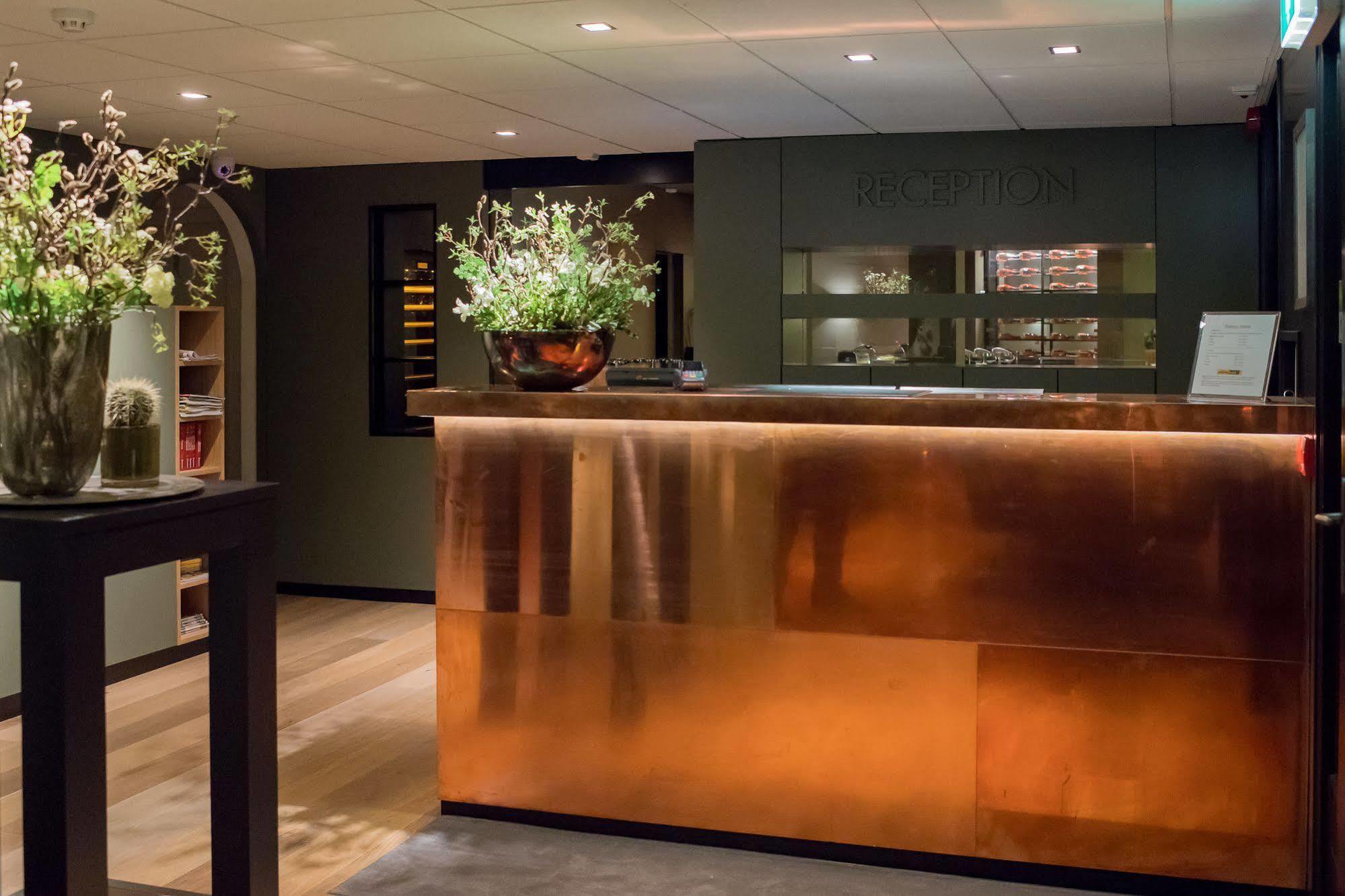 Hotel Central Roosendaal Bagian luar foto
